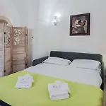 아파트 Guesthost - Casetta Del Manco Corigliano dʼOtranto