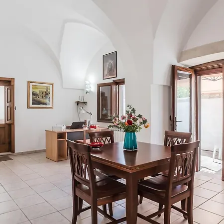 Guesthost - Casetta Del Manco Appartement Corigliano dʼOtranto